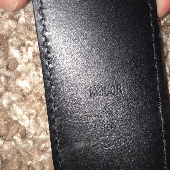 Louis Vuitton Belt - Picture 2 of 3